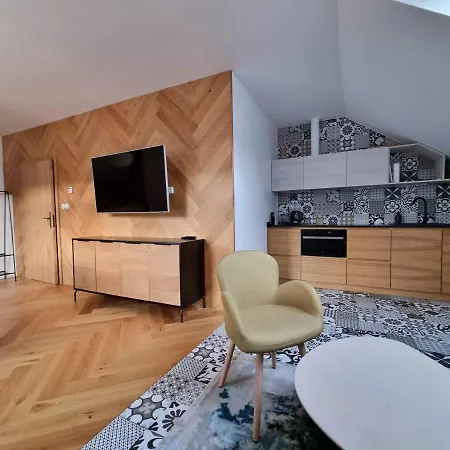 5 Stylovych Apartmanu V Srdci Jeseniku Apartment *